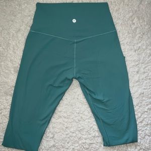 Lululemon Align pants size 6 28”